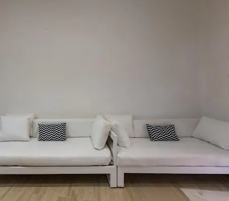 Portoscalas 29 *